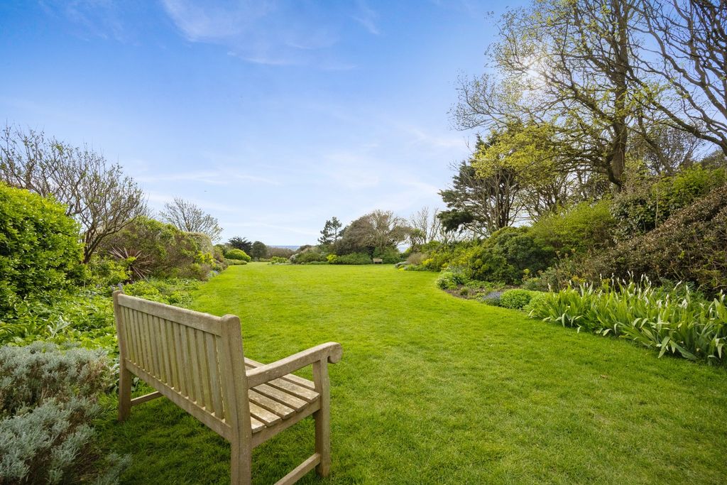 Additional image 29 of 3 bed flat for saleChichester Terrace, Brighton, East Sussex BN2