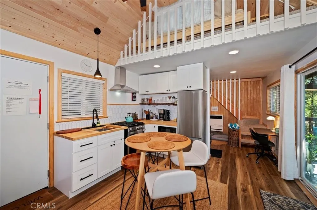 Additional image 12 of 669 Knoll Dr, Crestline, CA 92325
