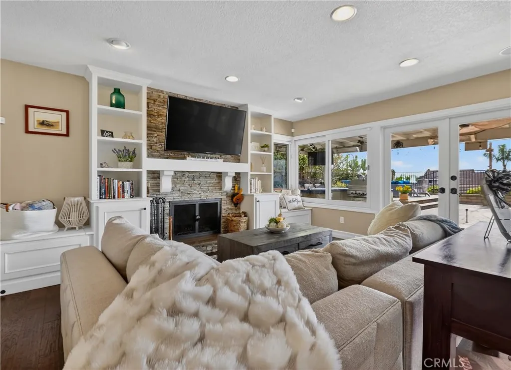 Additional image 21 of 2704 North Vista Heights Avenue, Orange, CA 92867