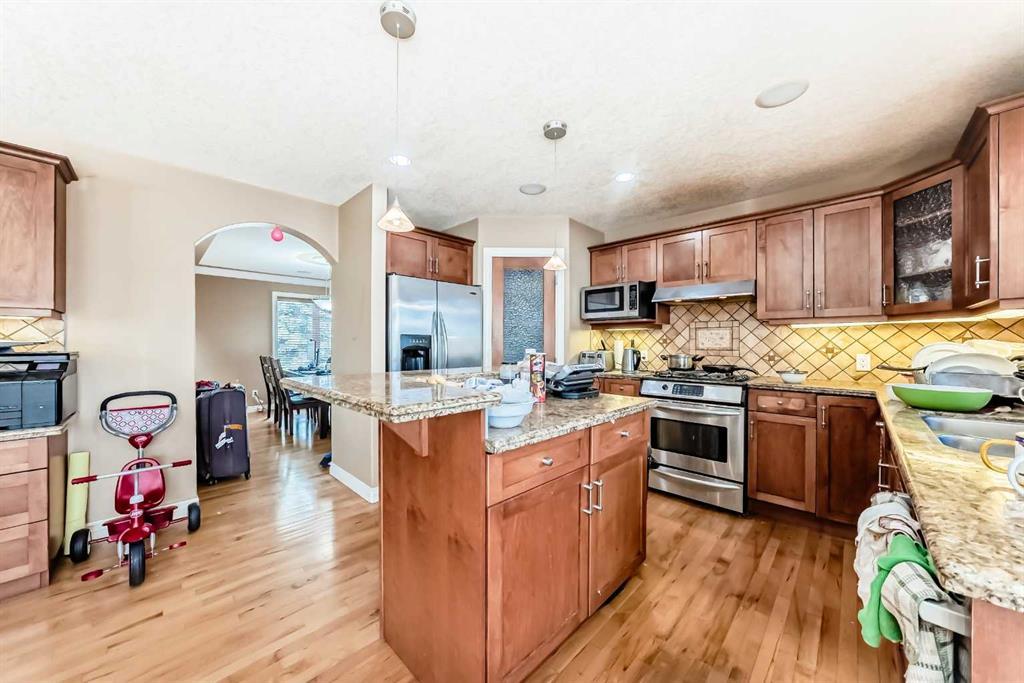 Additional image 5 of 602 Wentworth Place SW, Calgary, AB, T3H 4N8