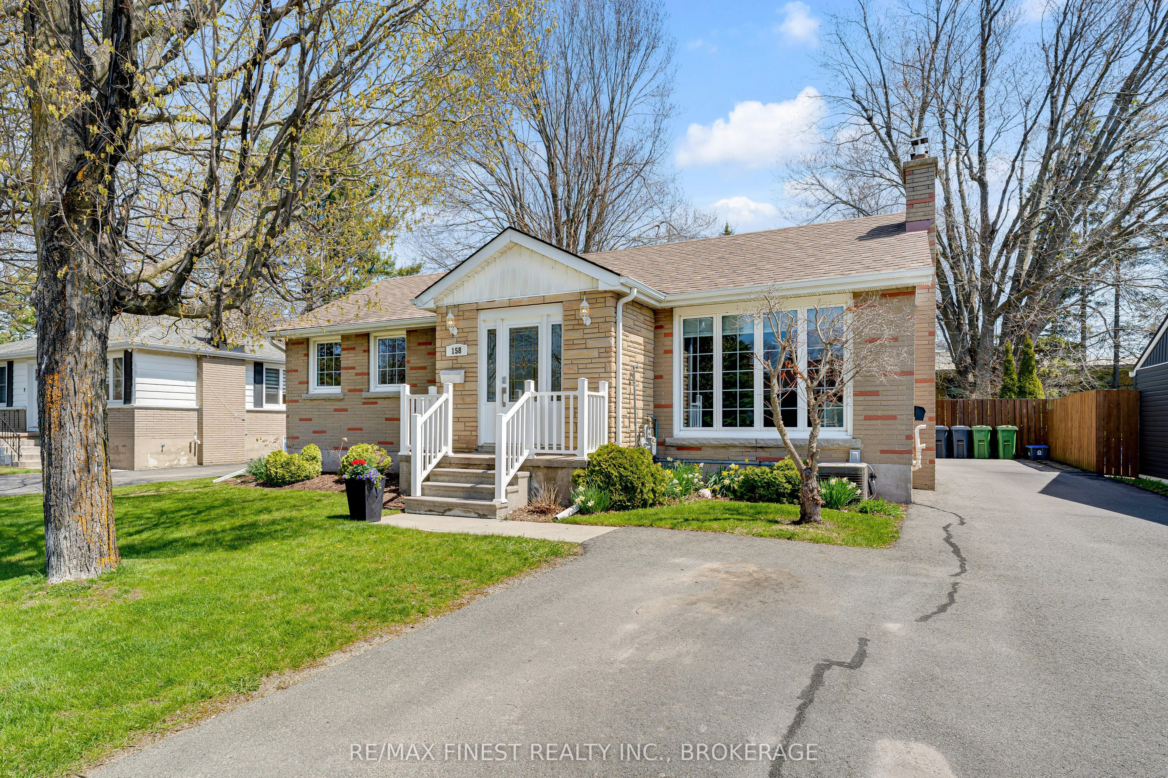 158 Lakeview Avenue, Kingston, ON, K7M 3T7
