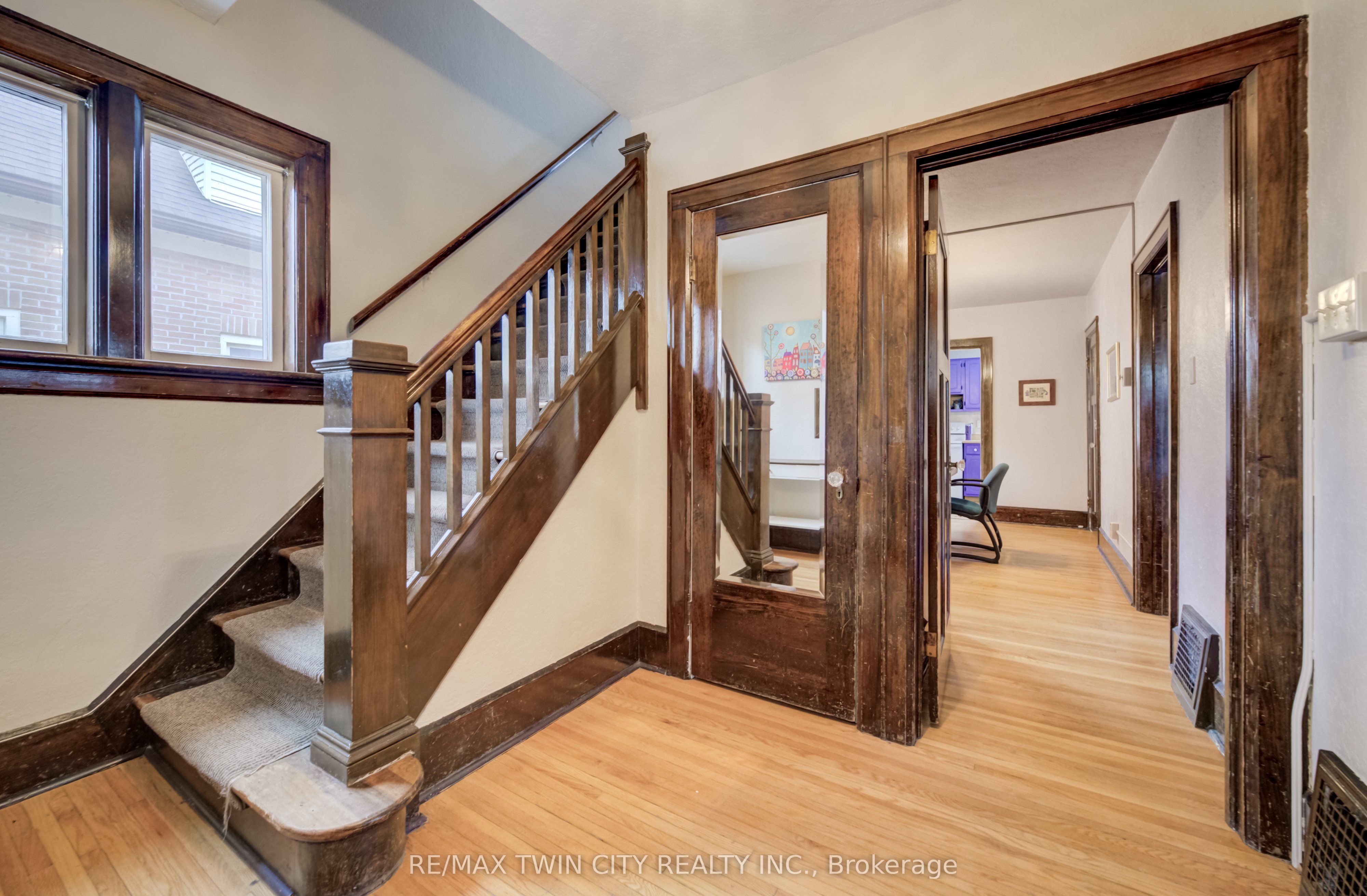 Additional image 4 of 94 Stirling Avenue N, Kitchener, ON, N2H 3G7