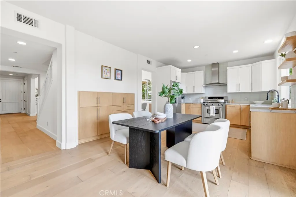 Additional image 19 of 10052 Heatherglen Court, Northridge, CA 91325