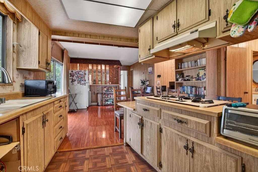Additional image 10 of 24921 Muirlands Boulevard Unit 32, Lake Forest, CA 92630