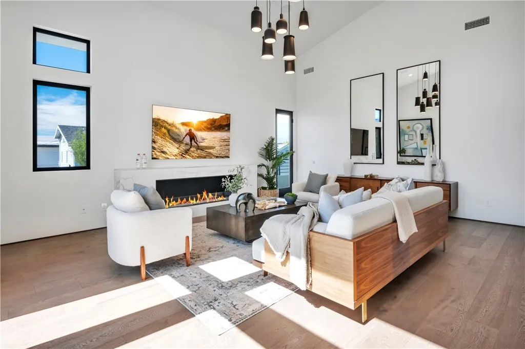 Additional image 29 of 332 Avenue E, Redondo Beach, CA 90277