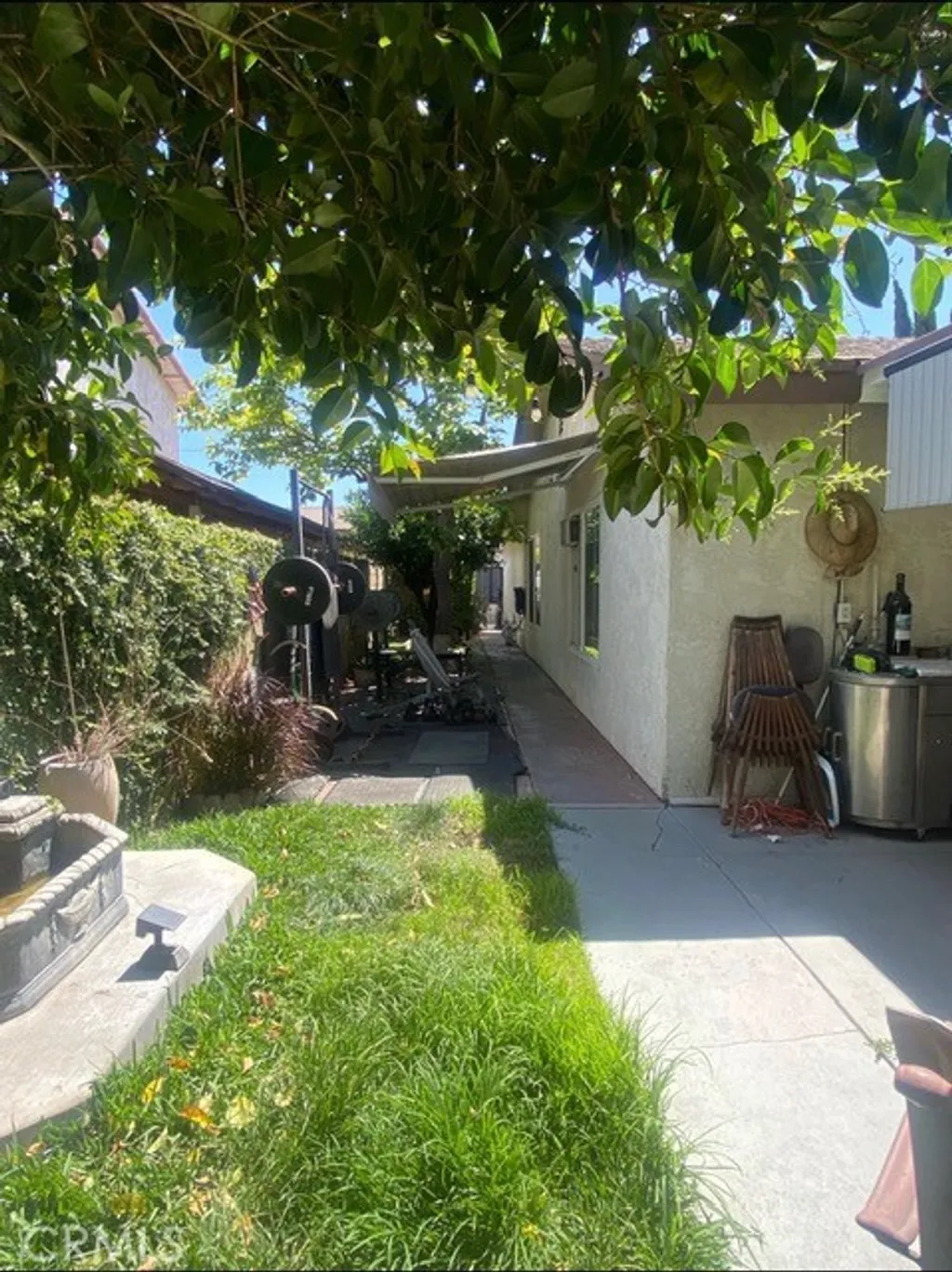 275 W Shadwell St, Carson, CA 90745