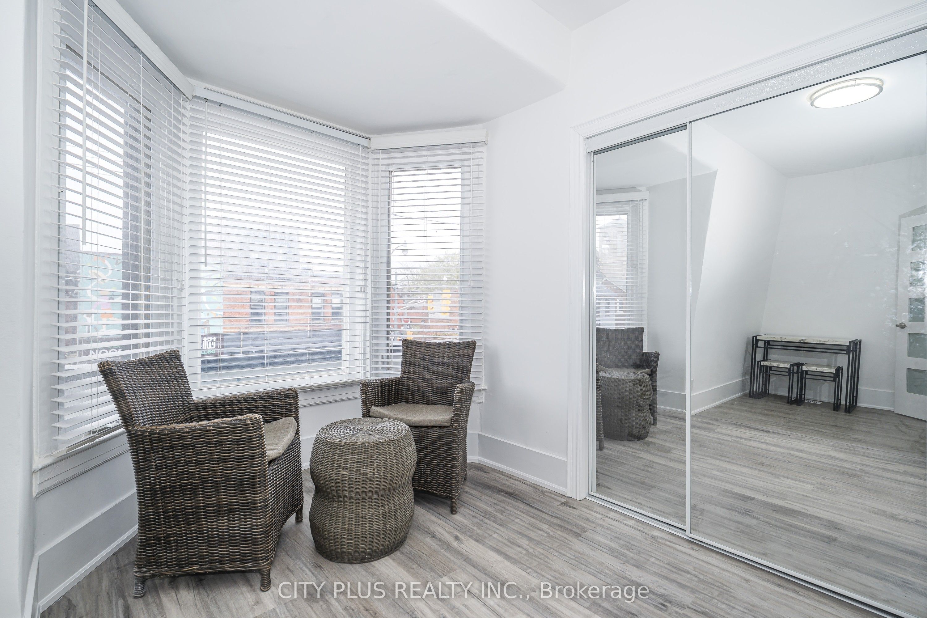 Additional image 2 of 2nd Floor-106 Harbord Street, Toronto, ON, M5S 1G6
