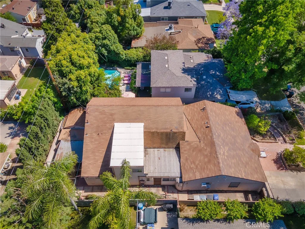 Additional image 102 of 836 N Parish Place, Burbank, CA 91506