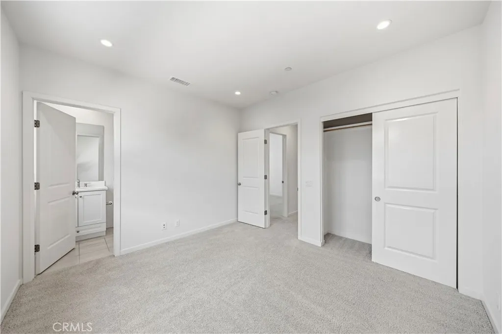 Additional image 23 of 112 Newburry, Irvine, CA 92618