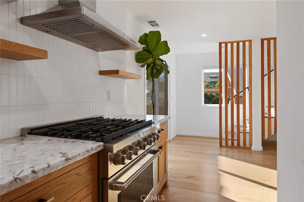 Additional image 44 of 411 Ulysses Street, Los Angeles, CA 90065