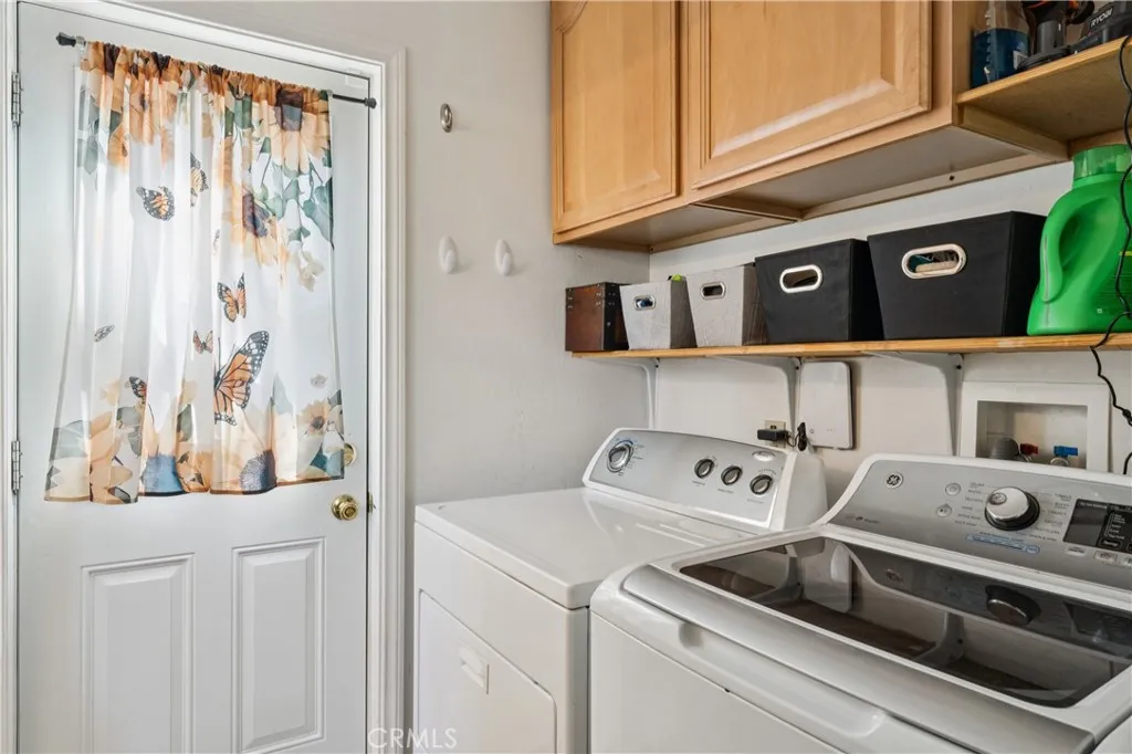 Additional image 28 of 879 Spruce Lane, Sugarloaf, CA 92386