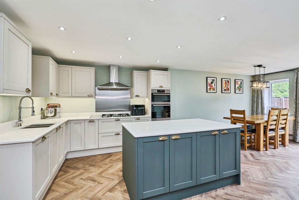 Additional image 6 of 4 bed detached house for saleBrookfield Way, Tipton DY4