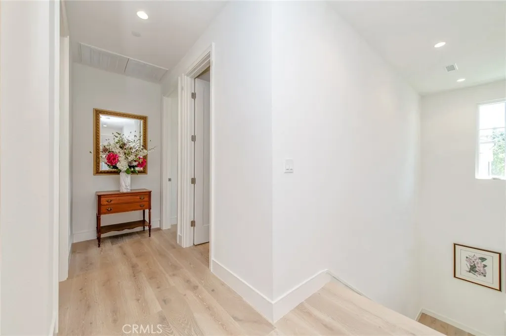 Additional image 27 of 154 Winnett, Irvine, CA 92602