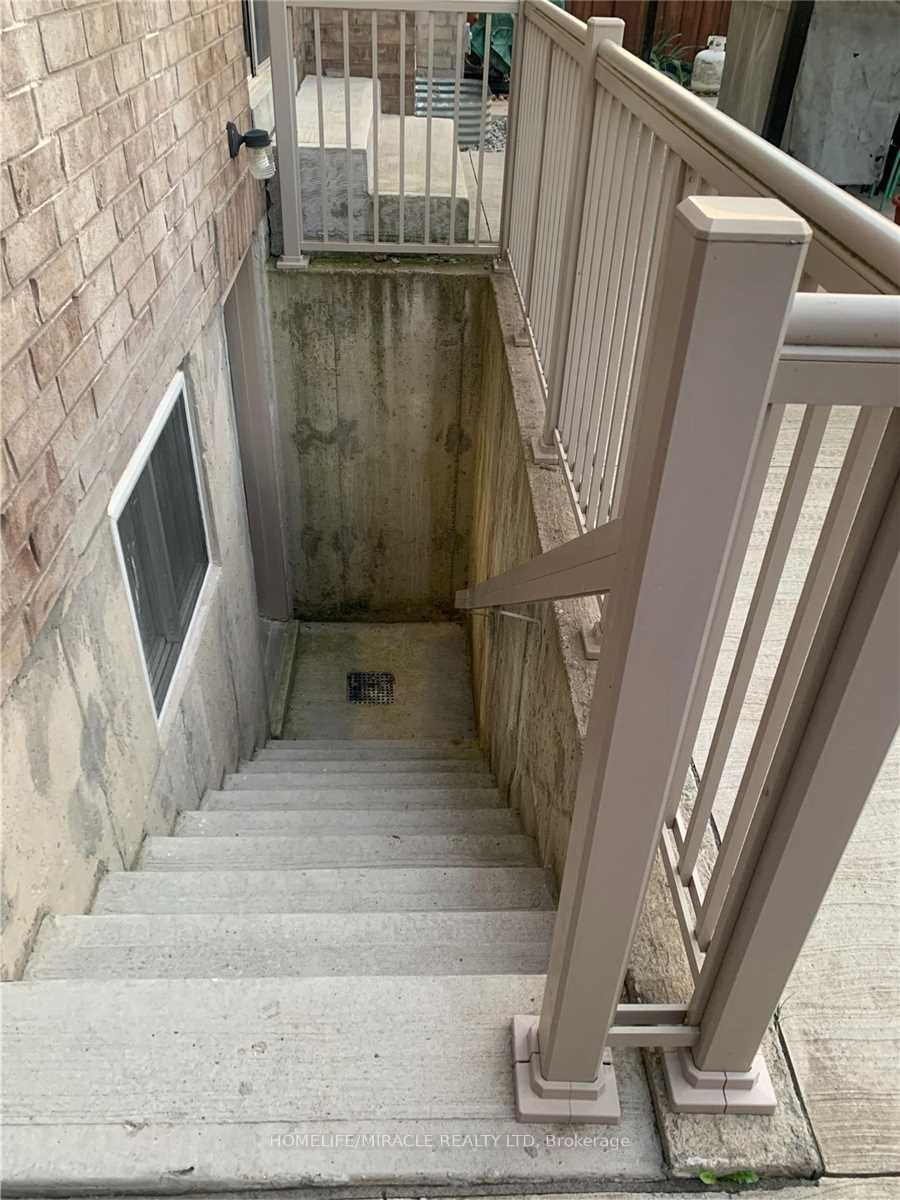 Additional image 6 of 12 Bilby Street, Brampton, ON, L7A 4K3