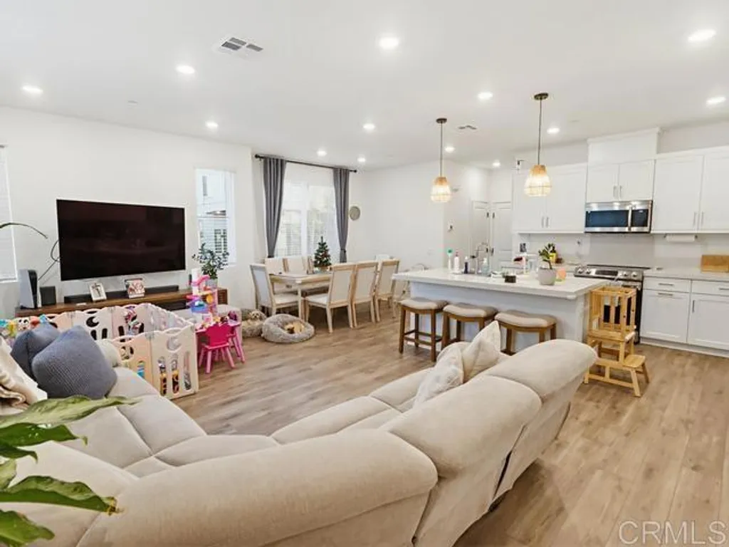 Additional image 4 of 760 Jilian Street Unit 1, Chula Vista, CA 91911