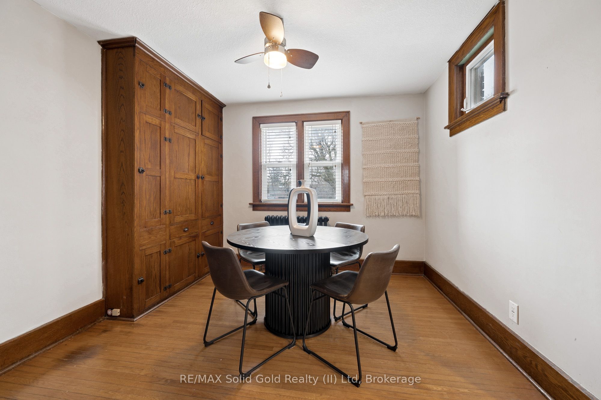 22 Dellroy Avenue, Kitchener, ON, N2A 2S1 photo 3