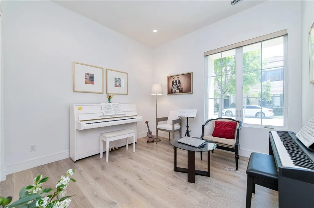 Additional image 21 of 154 Winnett, Irvine, CA 92602