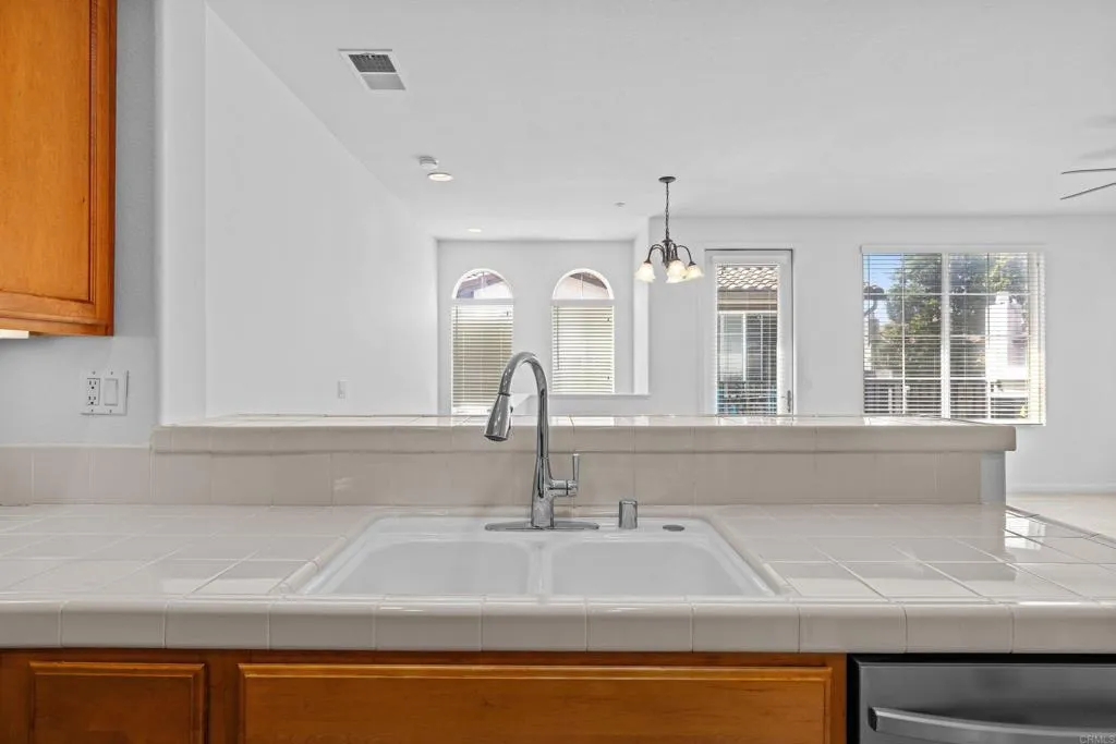 Additional image 36 of 301 Island Way Unit 6, Oceanside, CA 92058