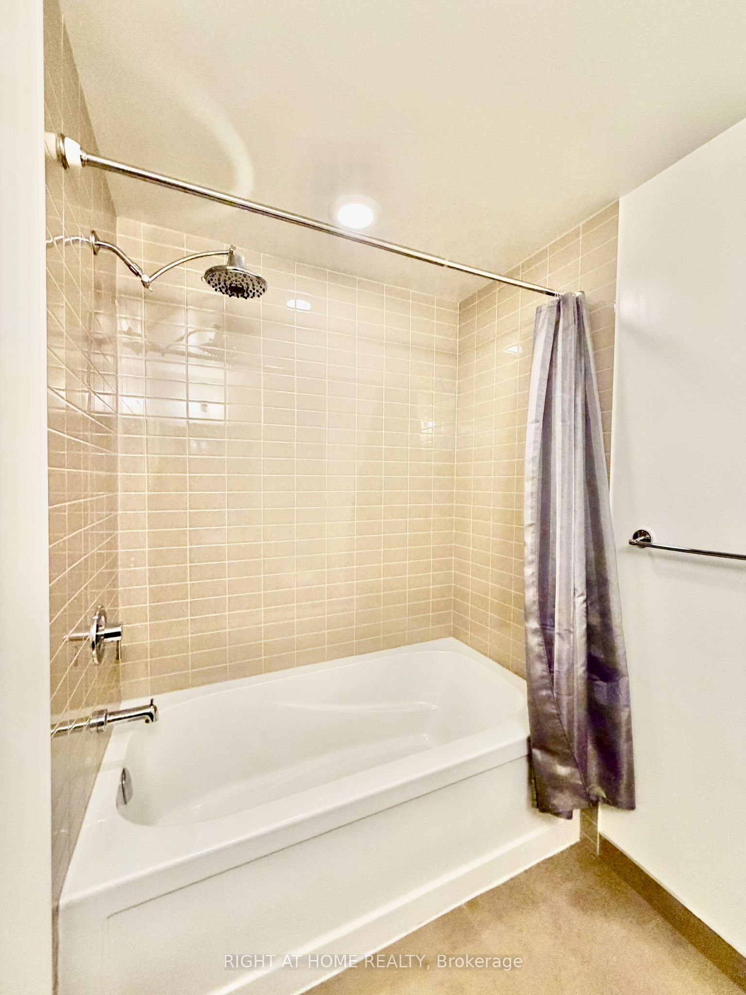 2408-88 Sheppard Avenue E, Toronto, ON, M2N 6Y2 photo 3