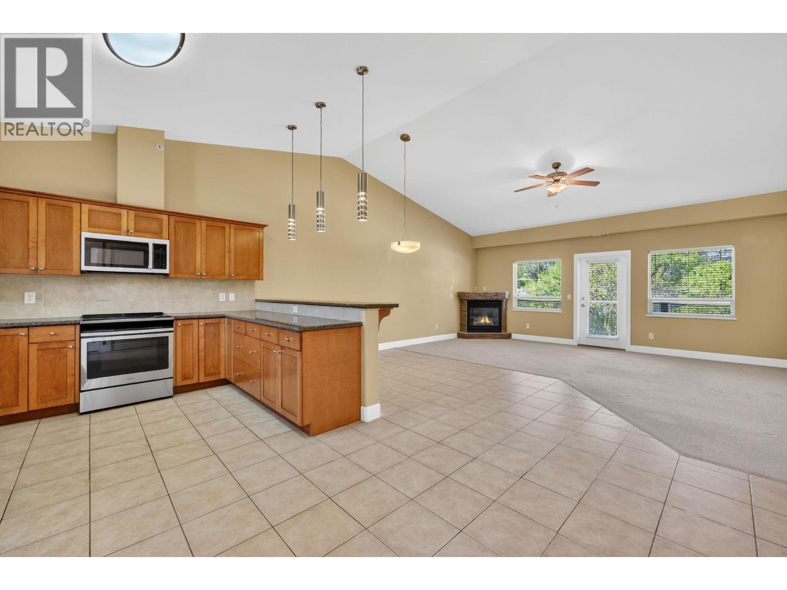 Additional image 2 of 337-3996 Beach Avenue, Peachland, BC, V0H1X5