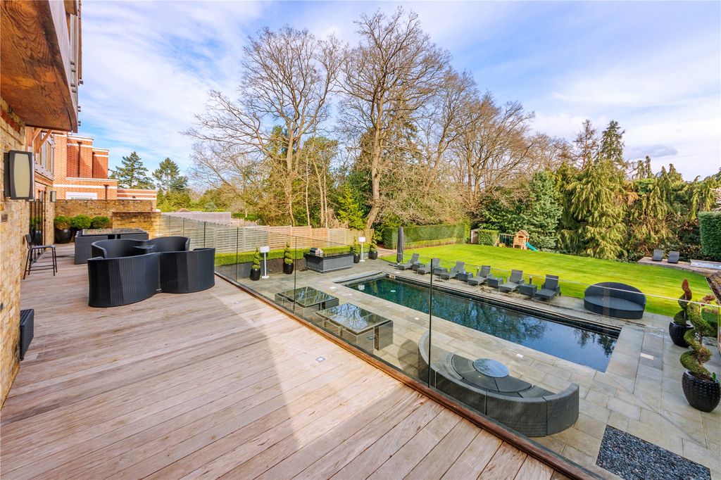 Additional image 35 of 5 bed detached house for saleNewlands Avenue, Radlett WD7