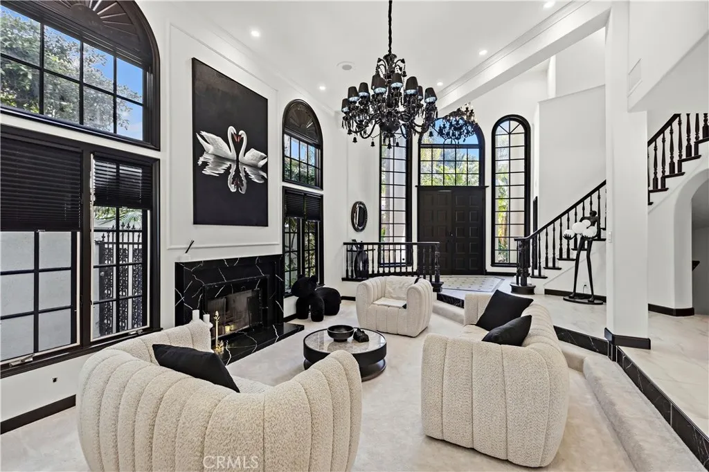 Additional image 7 of 19 Belmont, Newport Beach, CA 92660