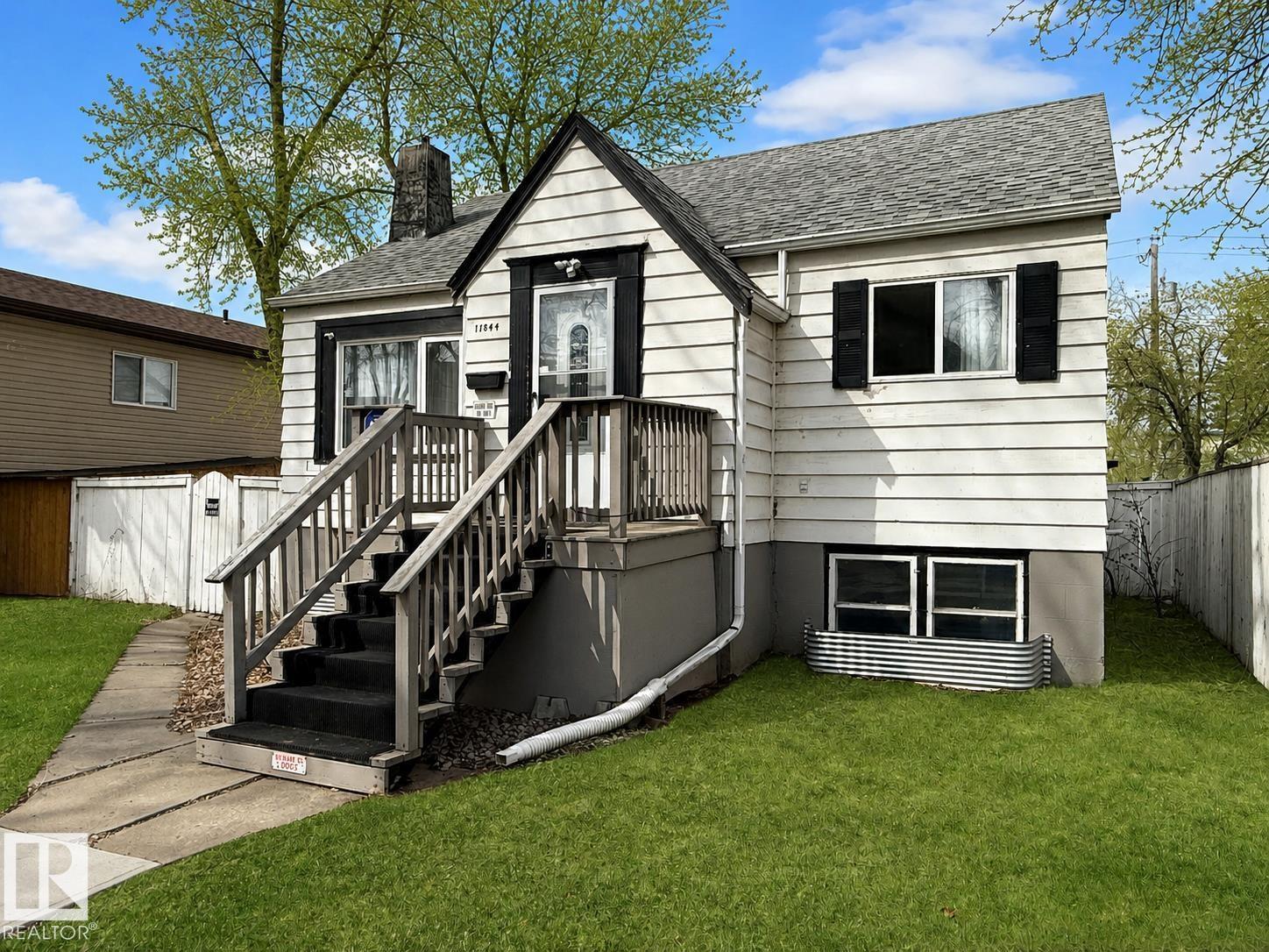 Additional image 2 of 11844 96 Street NW, Edmonton, AB, T5G1V3