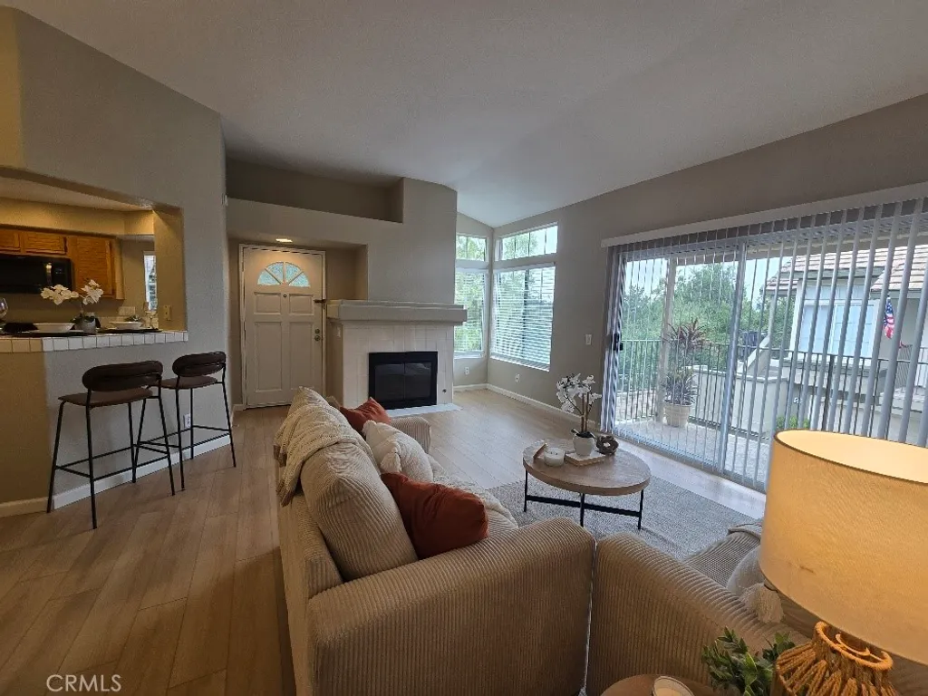 Additional image 4 of 655 S Glenhurst Dr, Anaheim, CA 92808