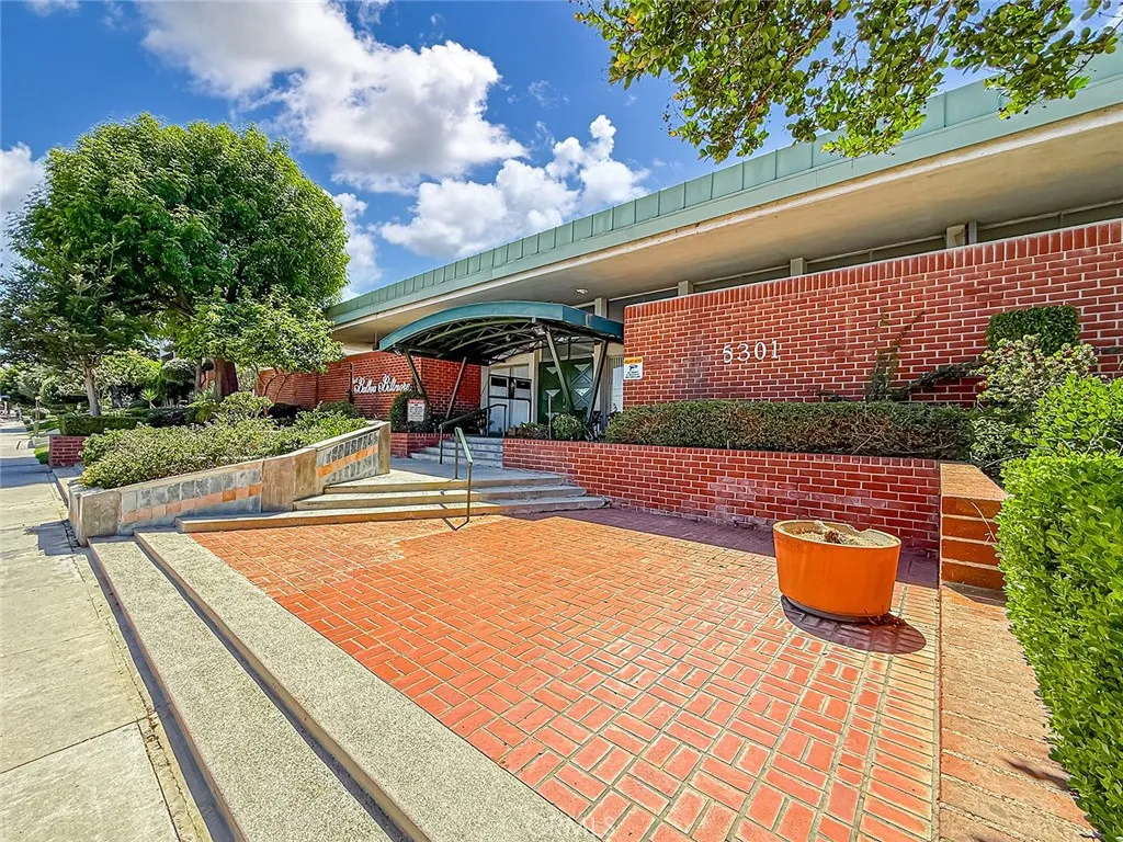 5301 Balboa Boulevard Unit A3, Encino, CA 91316 photo 3