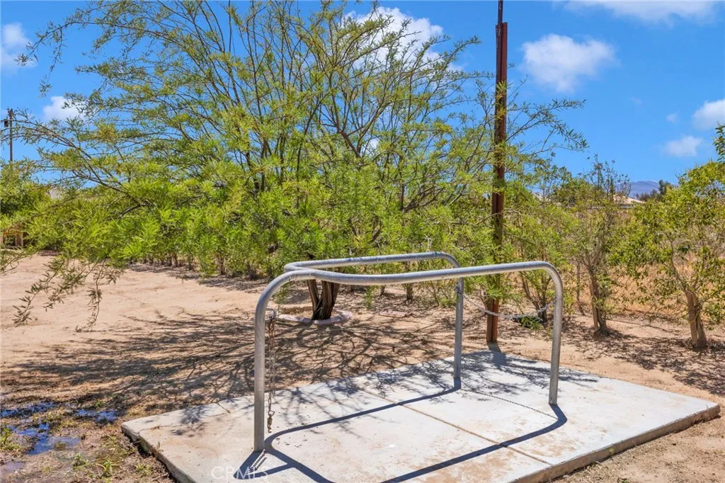 Additional image 101 of 10768 10th Ave, Hesperia, CA 92345