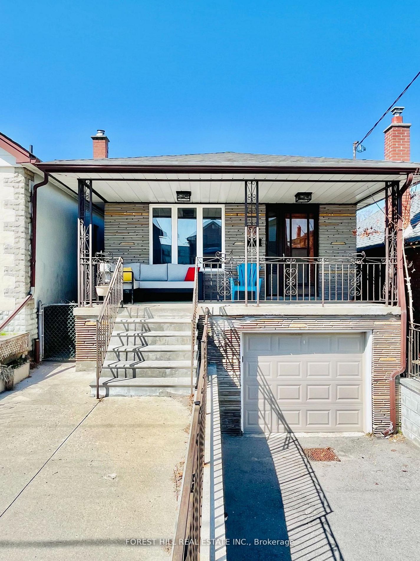 A-80 Belgravia Avenue, Toronto, ON, M6E 2M5