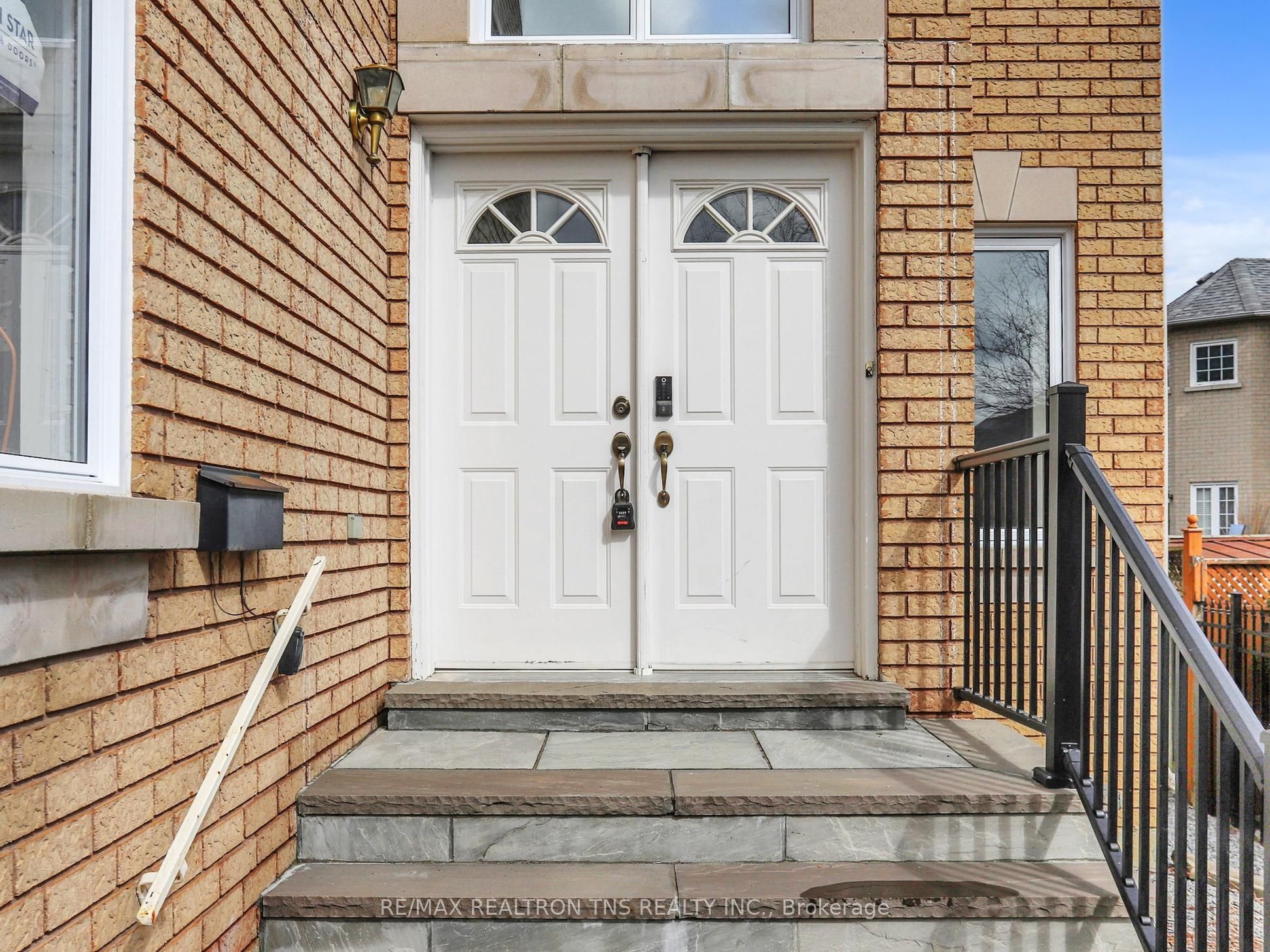 Additional image 2 of 77 Frank Endean Road, Richmond Hill, ON, L4S 1X2