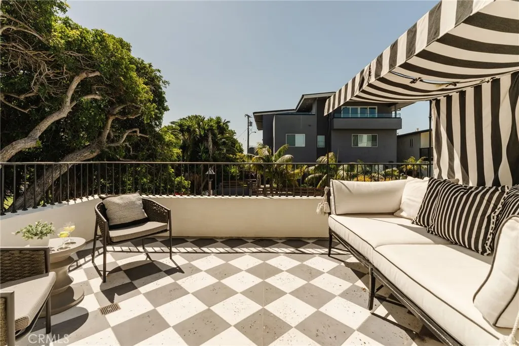 Additional image 19 of 429 20th Street, Manhattan Beach, CA 90266