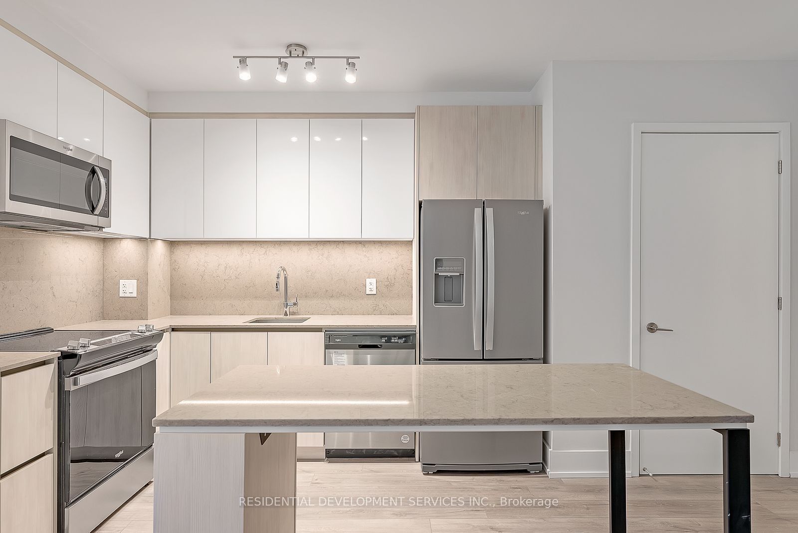 110-15 Maryport Avenue, Toronto, ON, M3M 0E2