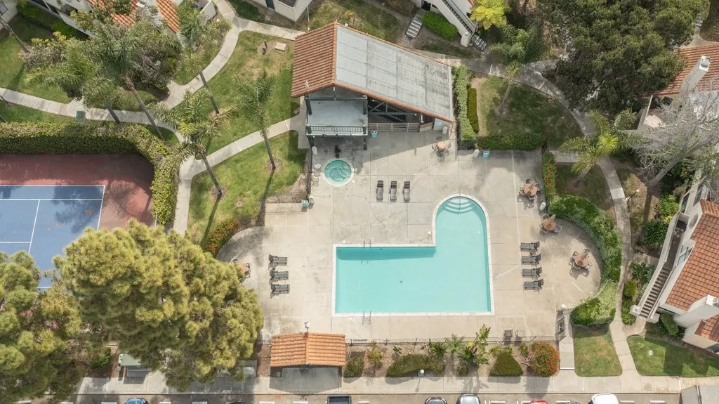 Additional image 29 of 379 N Melrose Dr Unit E, Vista, CA 92083