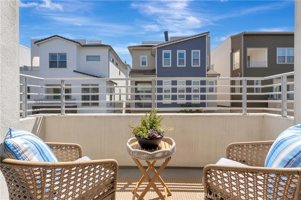 Additional image 56 of 2105 Two Harbors Circle, Costa Mesa, CA 92627