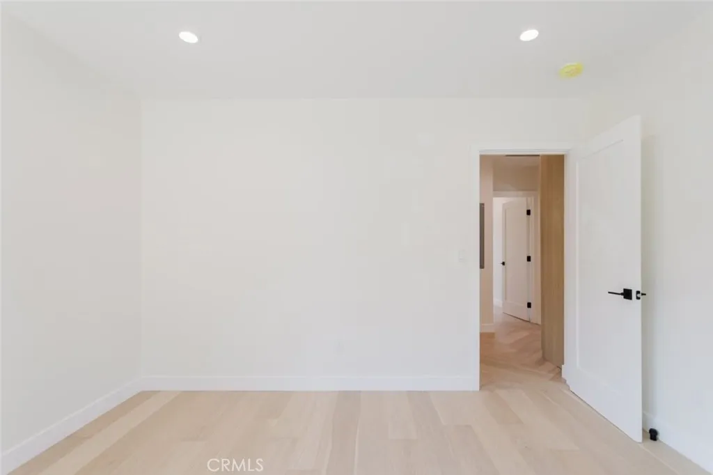 Additional image 51 of 941 Sherlock Drive, Burbank, CA 91501