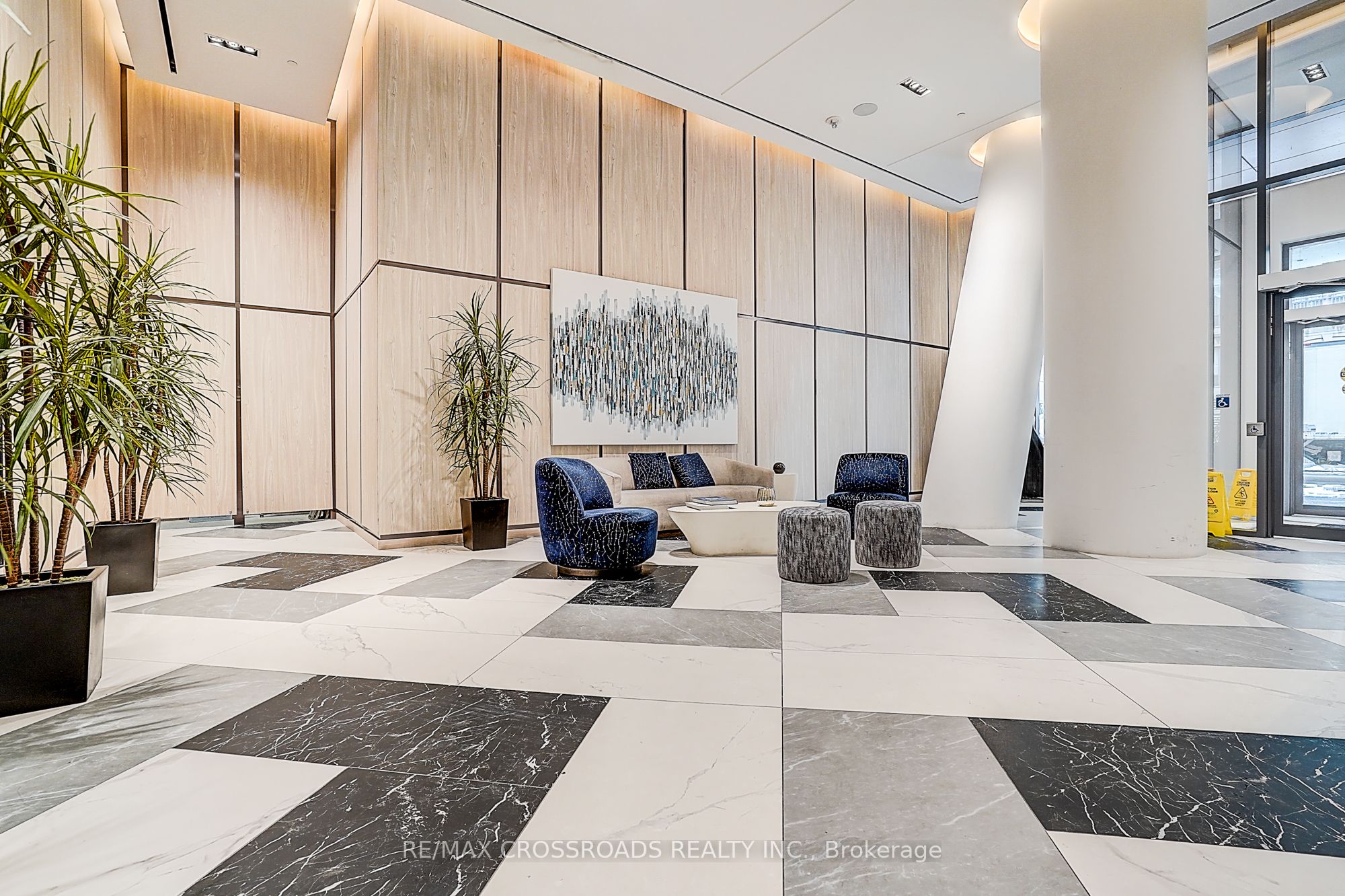 Additional image 3 of 3205-395 Bloor Street E, Toronto, ON, M4W 0B4