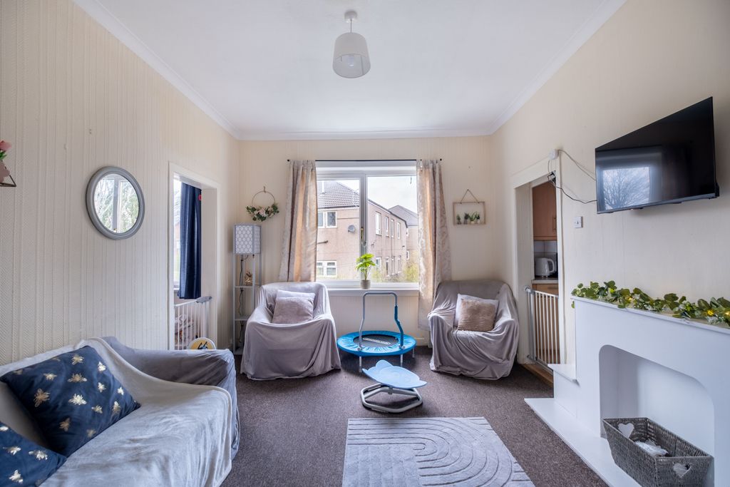 Additional image 3 of 3 bed flat for saleTweedsmuir Road, Glasgow G52