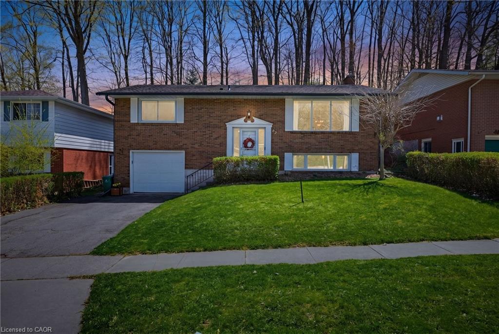 87 Fourth Avenue, Cambridge, ON, N1S 2E5 photo 2