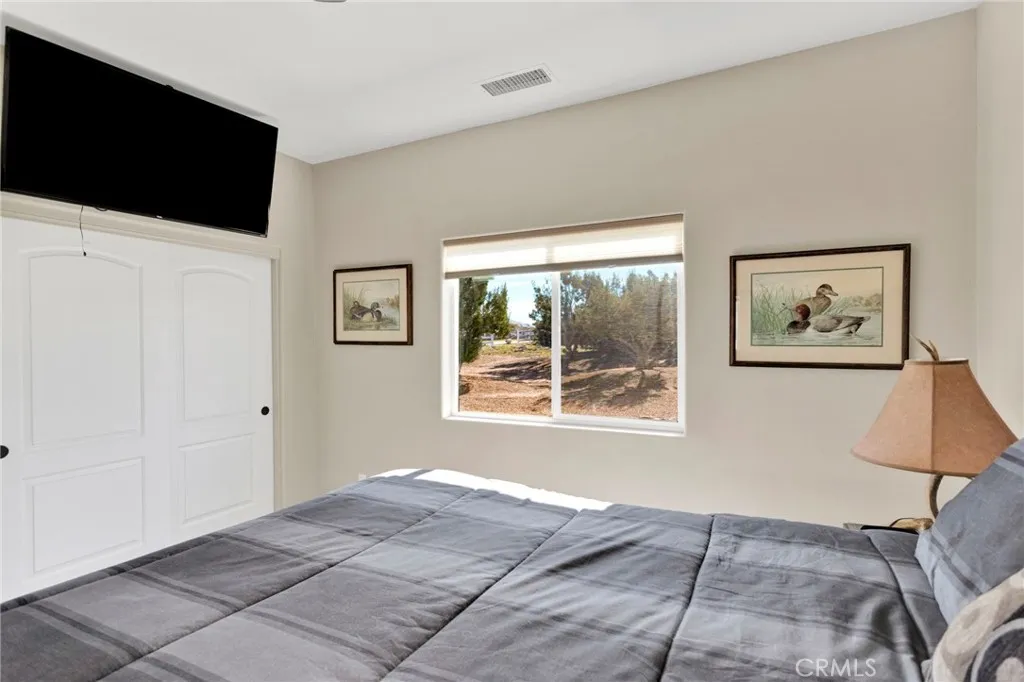 Additional image 28 of 8140 Heartland Cir, Oak Hills, CA 92344