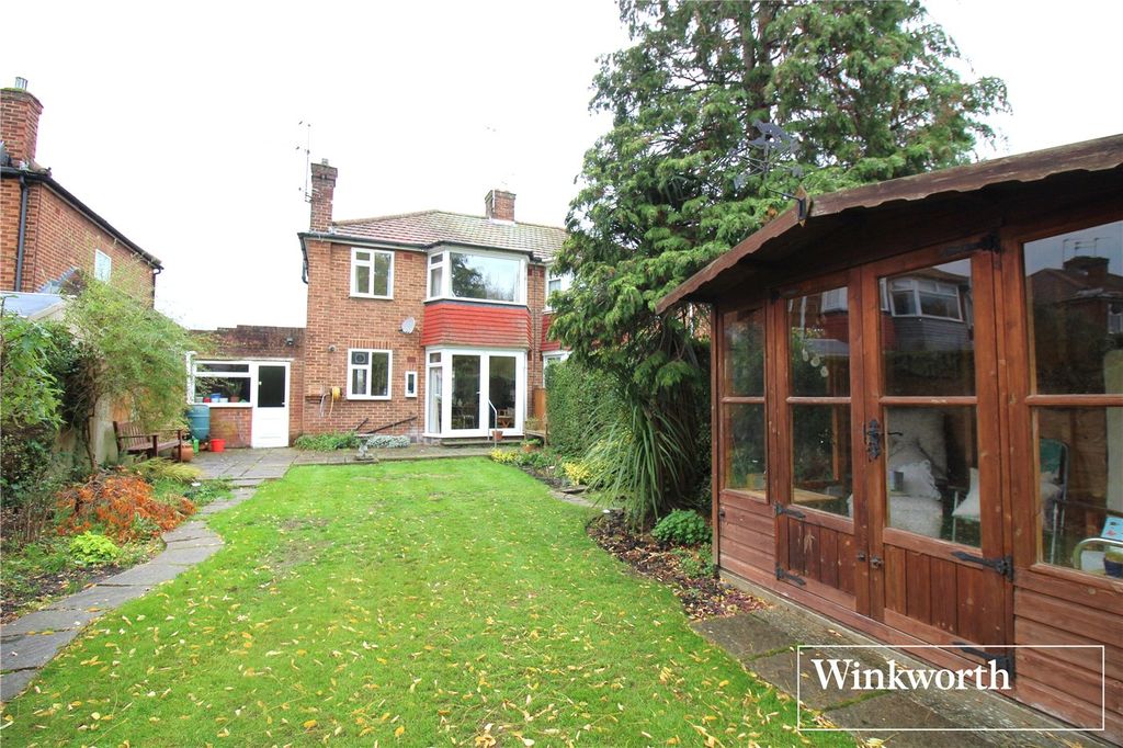Additional image 12 of 3 bed semi-detached house for saleManor Way, Borehamwood, Hertfordshire WD6
