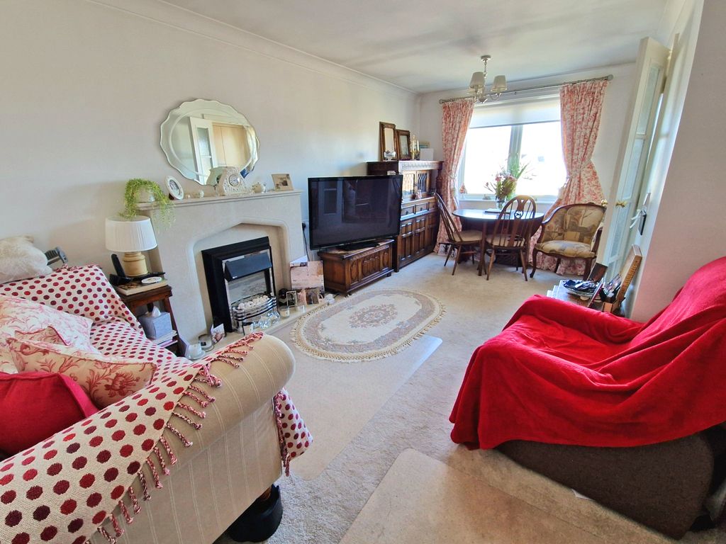 Additional image 2 of 1 bed property for saleStoneleigh Court, John Street, Porthcawl CF36