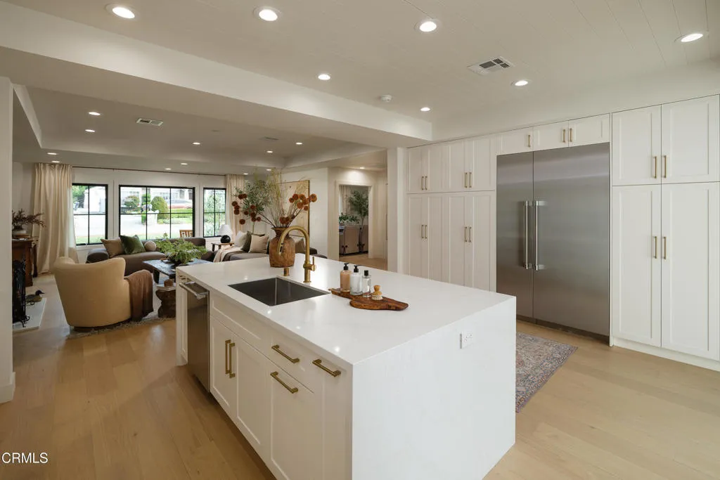 Additional image 15 of 604 De Nova Street, La Canada Flintridge, CA 91011