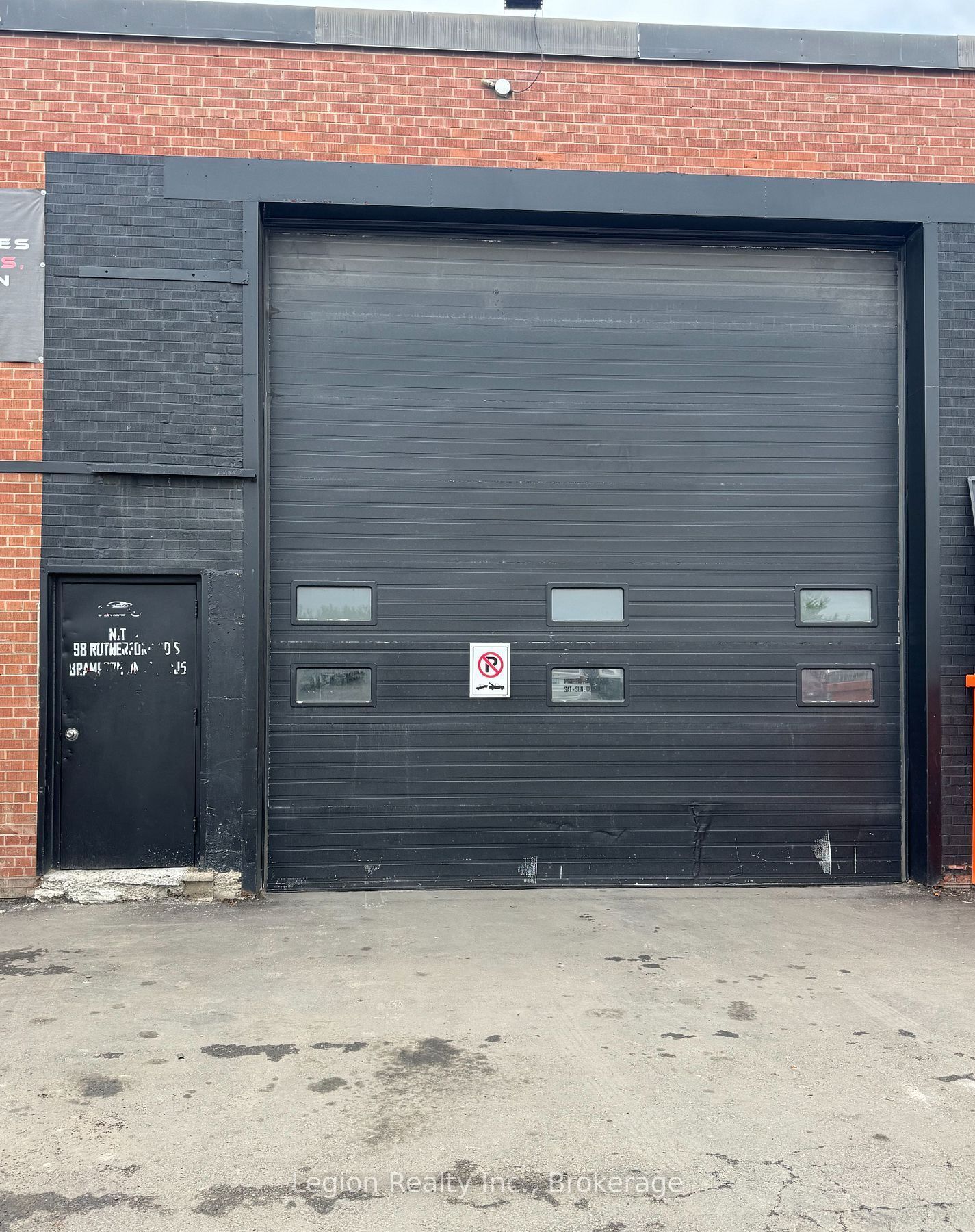 6-98 Rutherford Road S, Brampton, ON, L6W 3J5