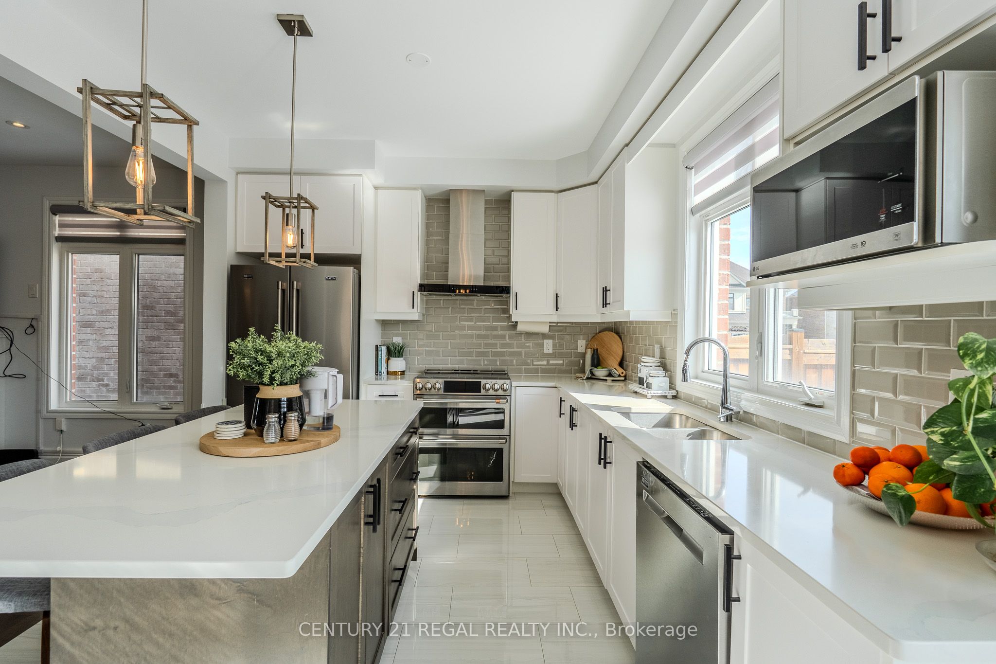 25 Elysian Fields Circle, Brampton, ON, L6Y 6E9 photo 3