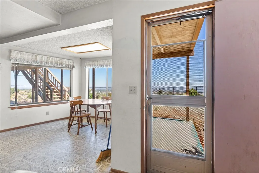 Additional image 11 of 8451 Zohra Canyon Rd, Pinon Hills, CA 92372