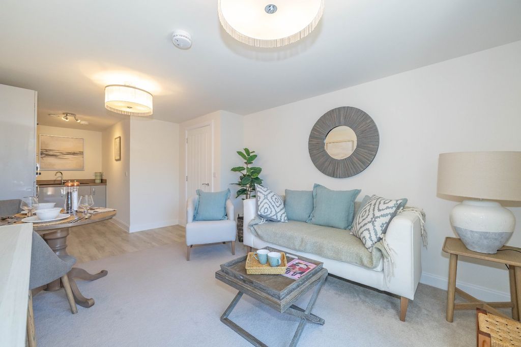 Additional image 5 of 1 bed flat for saleNew Dover Road, Canterbury, Kent CT1