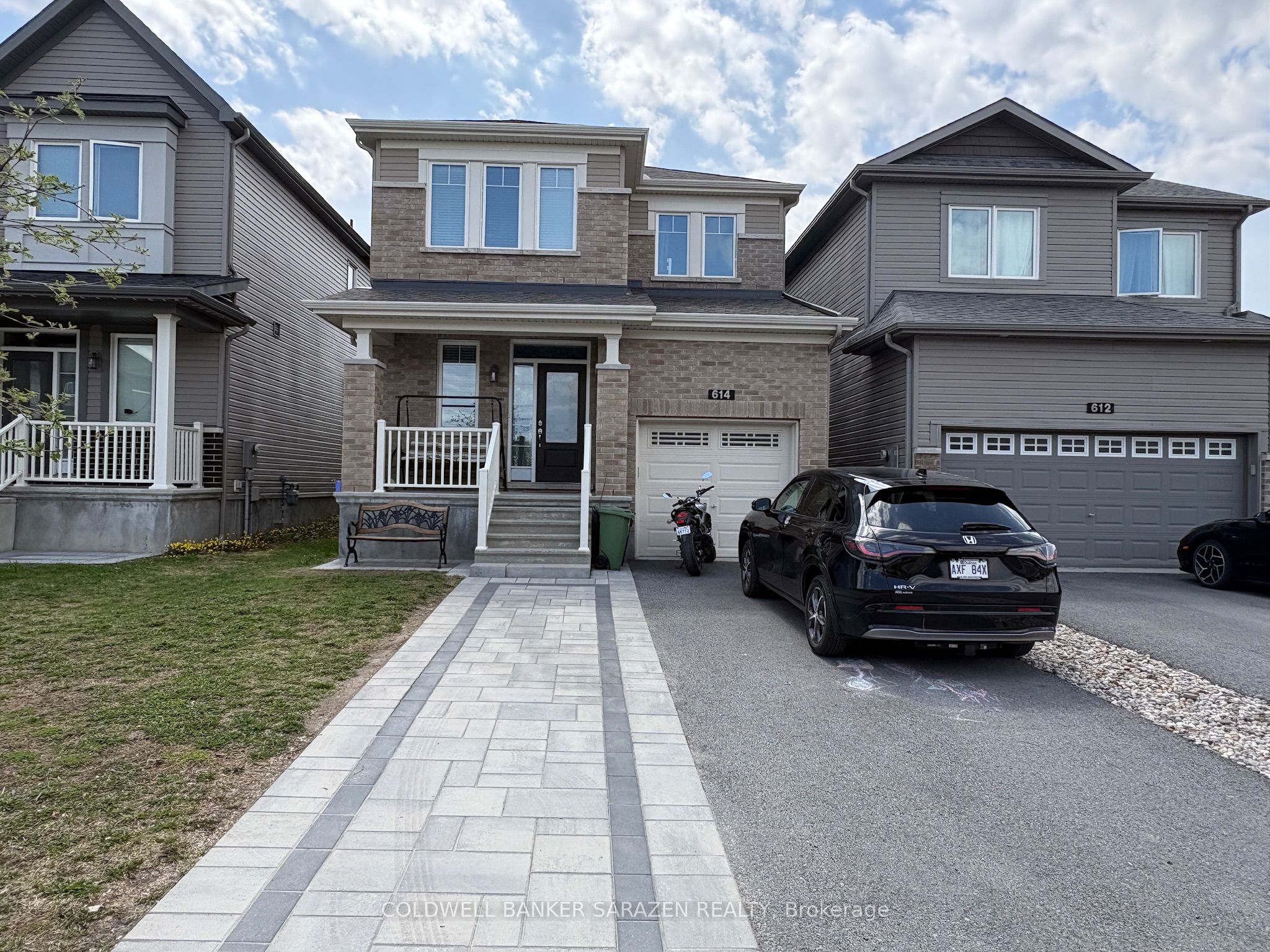 614 Hamsa Street, Ottawa, ON, K2J 6M2