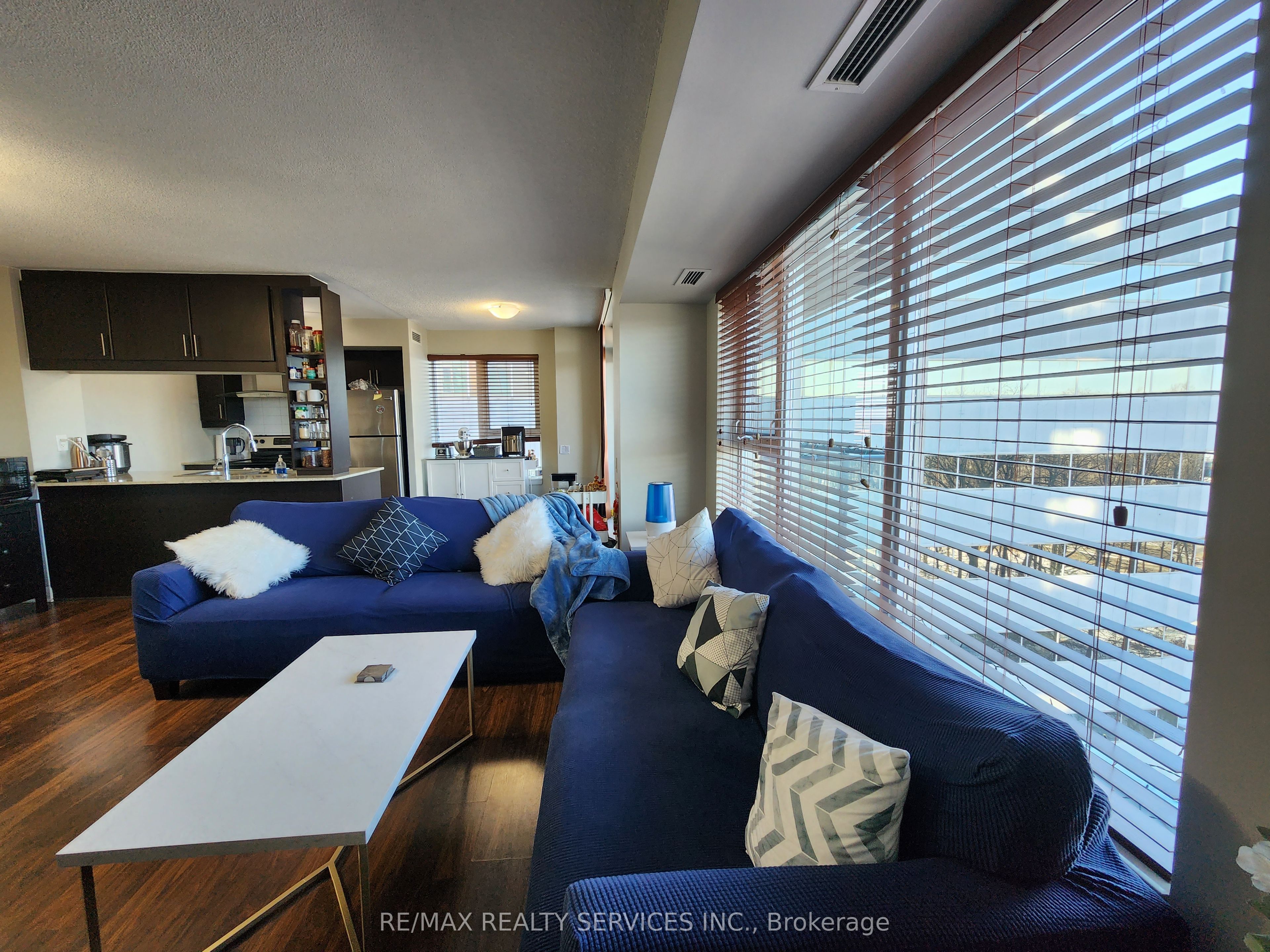 Additional image 6 of 1002-25 Town Centre Court, Toronto, ON, M1P 0B4